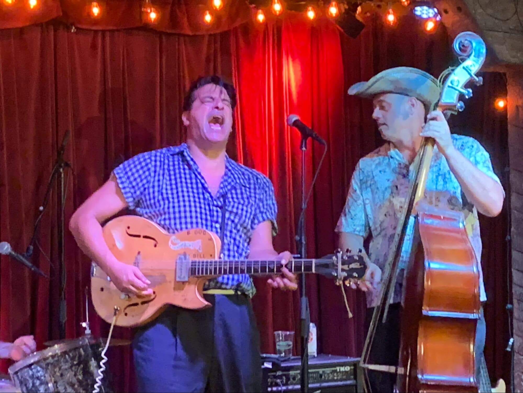 Bloodshot Bill (left) and Deke Dickerson (right) tear it up onstage at the Colony in Woodstock