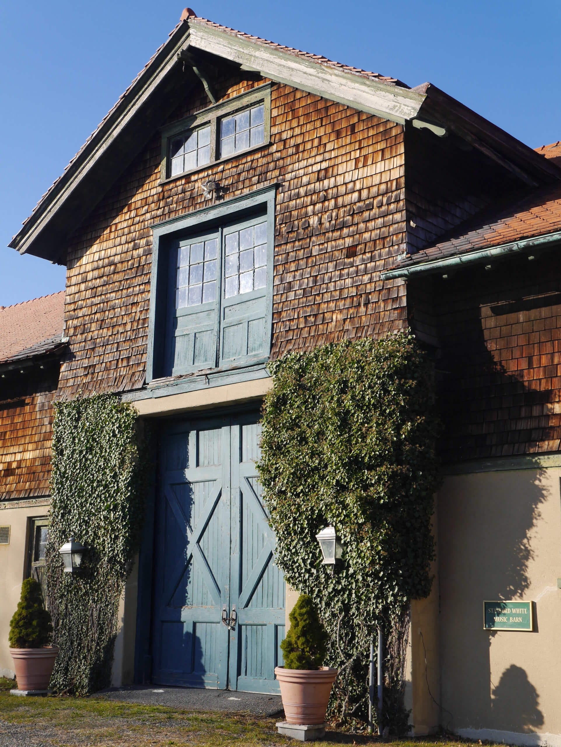 A barn at Kaatsbaan designed by legendary architect Stanford White